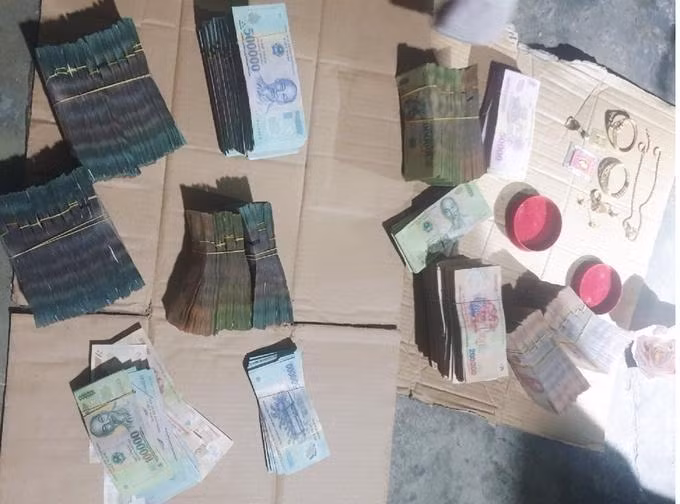 Tang vật vụ trộm cắp tài sản trị giá hơn 2,3 tỷ đồng xảy ra tại Quảng Nam