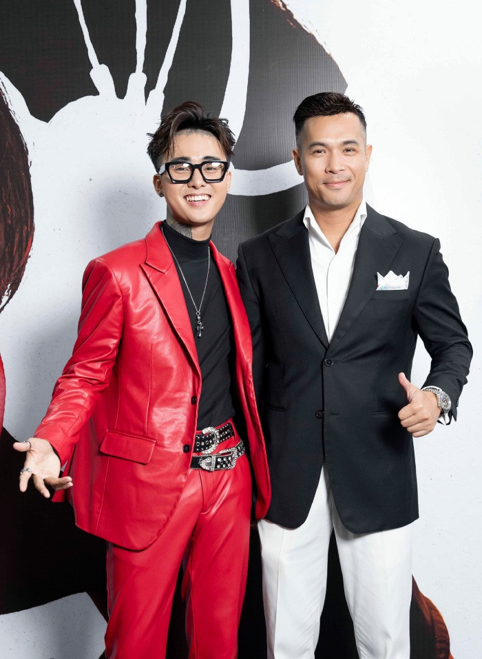 Diễn viên Trương Thế Vinh đến chúc mừng Đạt G trở lại với âm nhạc