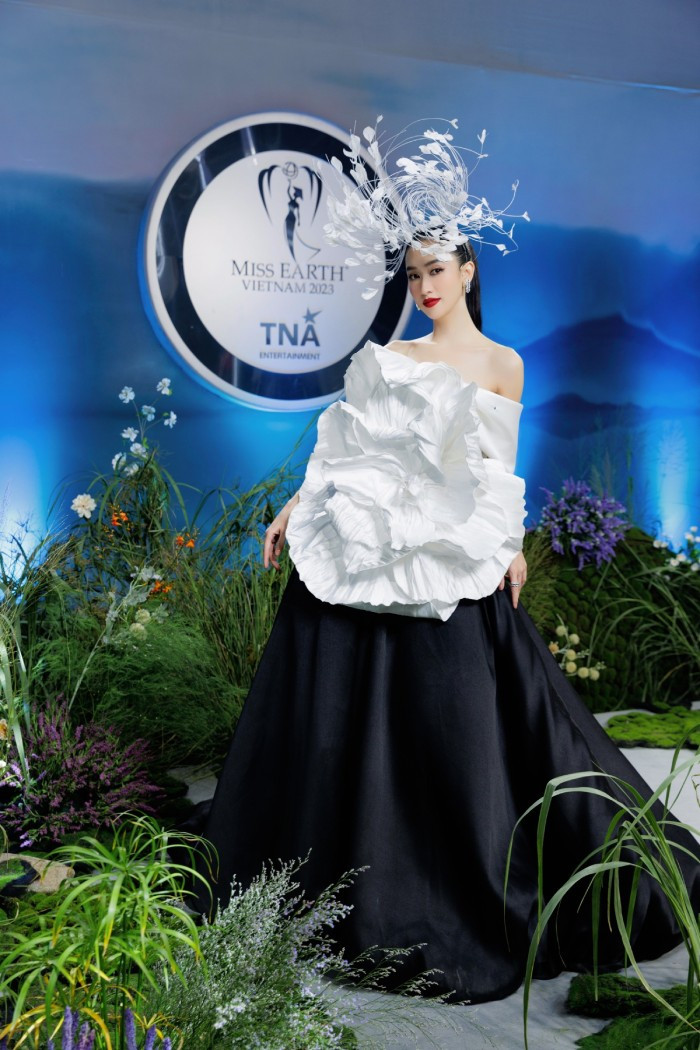 Huấn luyện viên Hà Thu - đội Khí Huấn luyện viên Hà Thu - đội Khí