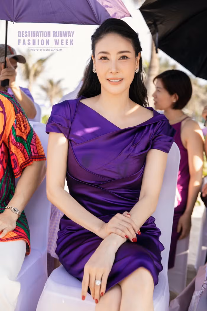 Hoa hậu Hà Kiều Anh cũng tham gia chương trình ý nghĩa cùng siêu mẫu Xuân Lan