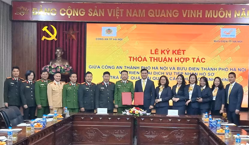 Các đại biểu tham gia Lễ ký kết