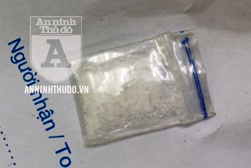 Gói ma túy mà đối tượng khai "được bạn cho"