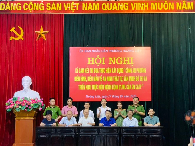 Các tổ dân phố của phường Hoàng Liệt đăng ký xây dựng “Tổ dân phố văn minh đô thị” năm 2023 gắn với CAP điển hình, kiểu mẫu về ANTT Các tổ dân phố của phường Hoàng Liệt đăng ký xây dựng “Tổ dân phố văn minh đô thị” năm 2023 gắn với CAP điển hình, kiểu mẫu về ANTT