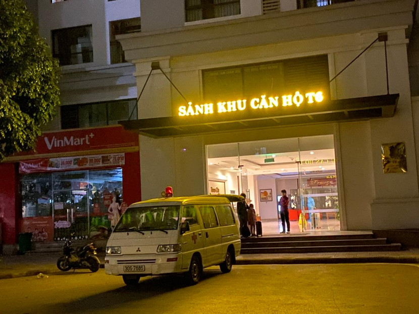 Từ 22h30 ngày 28-1, lực lượng chức năng đã tiến hành các biện pháp y tế cần thiết tại tòa nhà T6