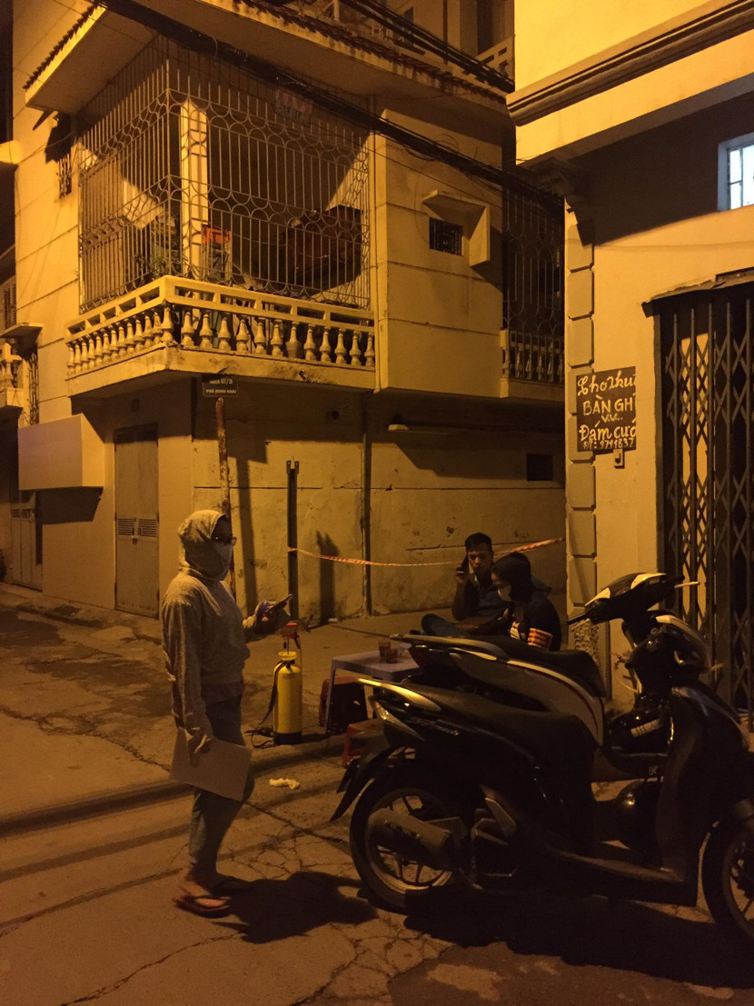 Lực lượng chức năng ứng trực 24/24h, kiểm soát chặt khu vực