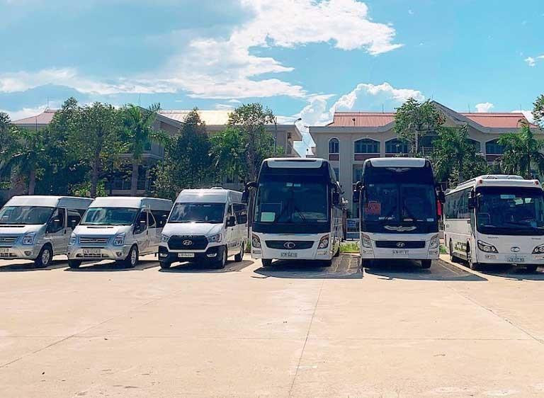 QBTravel cung cấp dịch vụ vận tải với đầy đủ các dòng xe đời mới từ 4 chỗ - 45 chỗ