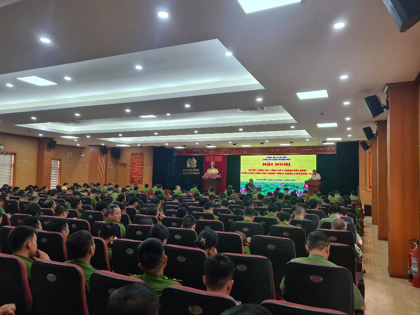 Toàn cảnh hội nghị