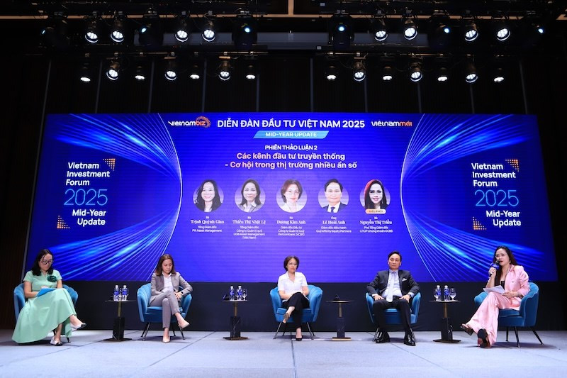 Các chuyên gia chia sẻ tại Diễn đàn đầu tư Việt Nam 2025