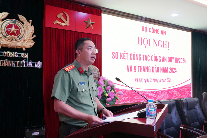 Đại tá Nguyễn Thành Long, Phó Giám đốc CATP Hà Nội tham luận từ điểm cầu CATP