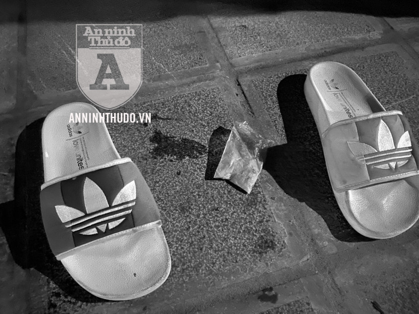 Hành vi nuốt gói nilon nghi chứa ma túy của đối tượng bất thành, trước đòn võ thuật kịp thời của Cảnh sát 141