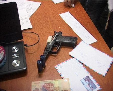 Bộ đôi “chàng” chơi “ke”, “nàng” nghiện “hê” ảnh 2