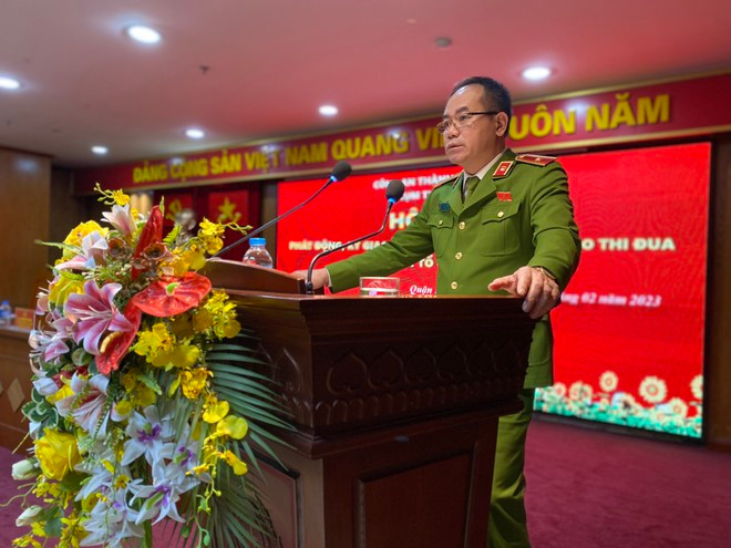 Thiếu tướng Nguyễn Thanh Tùng, Phó Giám đốc, Thủ trưởng Cơ quan CSĐT - CATP Hà Nội phát biểu chỉ đạo hội nghị