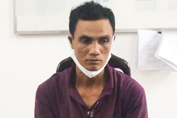 Ngày 23-8, Công an tỉnh Long An bắt giữ Rum khi hắn ta đang trốn tại huyện Củ Chi, TP.HCM Ngày 23-8, Công an tỉnh Long An bắt giữ Rum khi hắn ta đang trốn tại huyện Củ Chi, TP.HCM