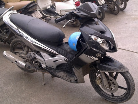 Nhẫn tâm đưa người bị nạn đi cả cây số, lục ví, lấy xe ảnh 2