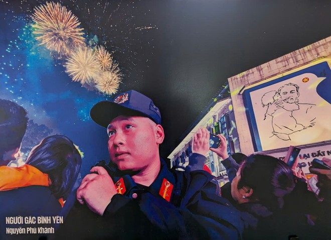 Tất cả vì bình yên của nhân dân (ảnh: Nguyễn Phú Khánh)