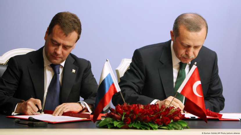 Hợp đồng xây dựng nhà máy điện hạt nhân Akkuyu được nguyên thủ Nga và Thổ Nhĩ Kỳ ký lần đầu tiên vào tháng 5-2010 Hợp đồng xây dựng nhà máy điện hạt nhân Akkuyu được nguyên thủ Nga và Thổ Nhĩ Kỳ ký lần đầu tiên vào tháng 5-2010