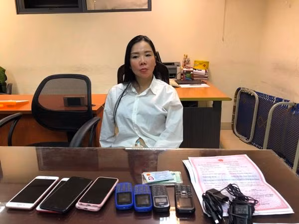 Đối tượng Nguyễn Thị Mai Anh cầm đầu đường dây làm giả hồ sơ bệnh án tâm thần Đối tượng Nguyễn Thị Mai Anh cầm đầu đường dây làm giả hồ sơ bệnh án tâm thần