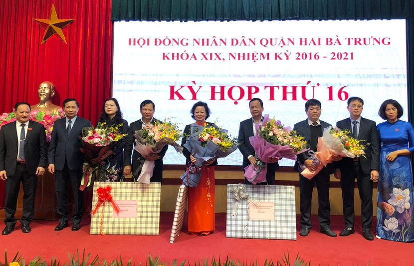 Kỳ họp thứ 16 Hội đồng nhân dân quận Hai Bà Trưng thành công tốt đẹp Kỳ họp thứ 16 Hội đồng nhân dân quận Hai Bà Trưng thành công tốt đẹp