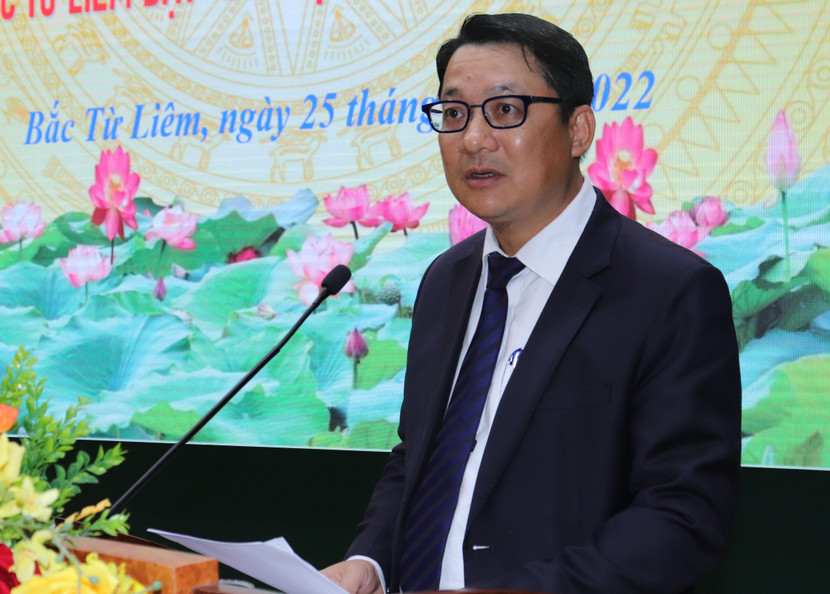 Đồng chí Vũ Hà, Bí thư Quận ủy Bắc Từ Liêm phát biểu tại hội nghị Đồng chí Vũ Hà, Bí thư Quận ủy Bắc Từ Liêm phát biểu tại hội nghị