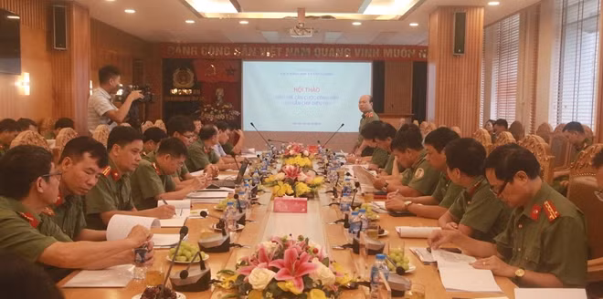 Toàn cảnh hội thảo