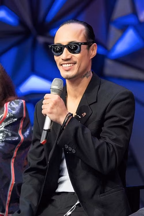 Phạm Anh Khoa từ chối trả lời những câu hỏi riêng tư và chỉ nói về chương trình Phạm Anh Khoa từ chối trả lời những câu hỏi riêng tư và chỉ nói về chương trình