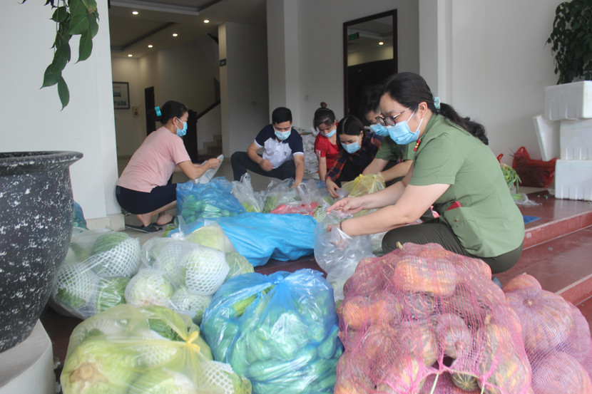 Nhiều loại rau, củ quả khác nhau đảm bảo người dân có thể đổi món hàng ngày Nhiều loại rau, củ quả khác nhau đảm bảo người dân có thể đổi món hàng ngày