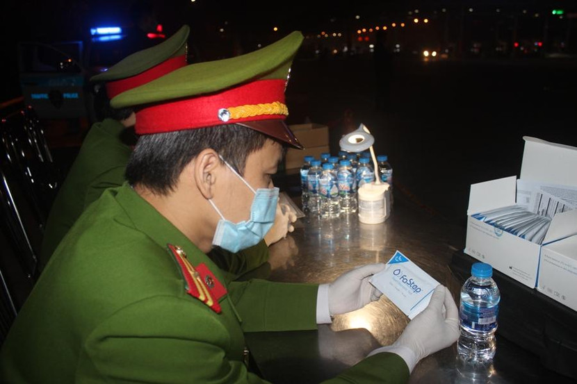 Các thiết bị, mẫu sử dụng để kiểm tra ma túy, nồng độ cồn đạt chuẩn, đảm bảo tuyệt đối an toàn Các thiết bị, mẫu sử dụng để kiểm tra ma túy, nồng độ cồn đạt chuẩn, đảm bảo tuyệt đối an toàn