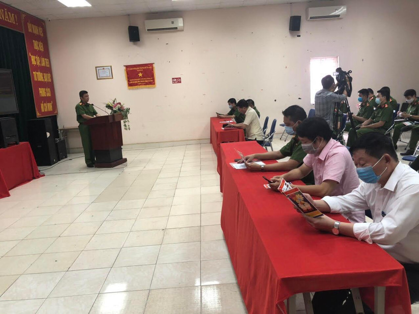 CAQ Hoàn Kiếm cùng các đơn vị phát động hưởng ứng tháng phòng chống ma túy CAQ Hoàn Kiếm cùng các đơn vị phát động hưởng ứng tháng phòng chống ma túy