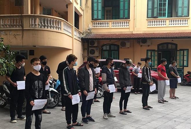 Các đối tượng đua xe, cổ vũ đua xe trái phép đều bị CAHN bắt giữ, truy tố xử lý nghiêm Các đối tượng đua xe, cổ vũ đua xe trái phép đều bị CAHN bắt giữ, truy tố xử lý nghiêm