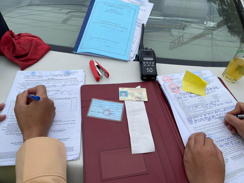 Những trường hợp này đều bị CSGT lập biên bản xử phạt nghiêm