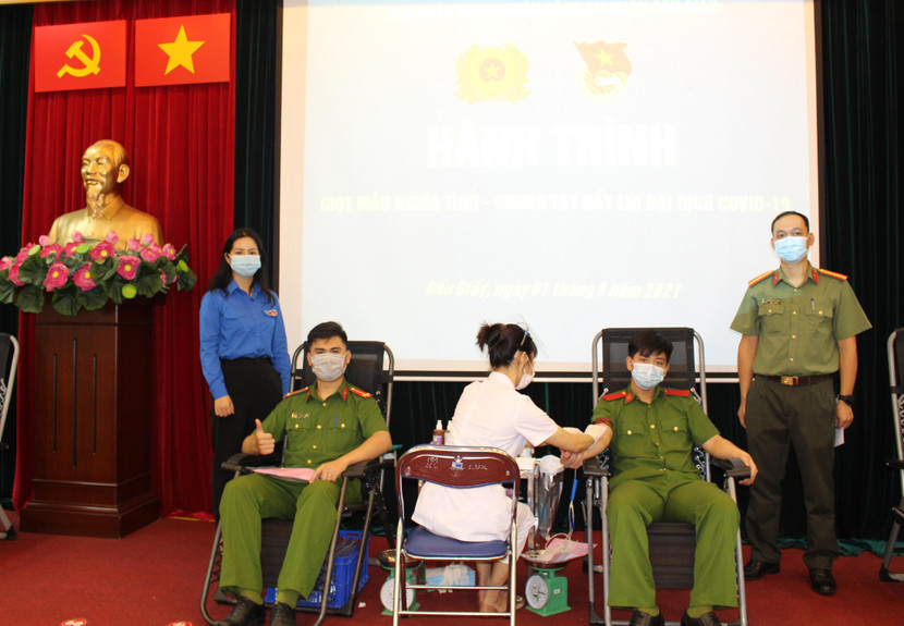 CBCS CAQ Cầu Giấy tham gia hiến máu tình nguyện