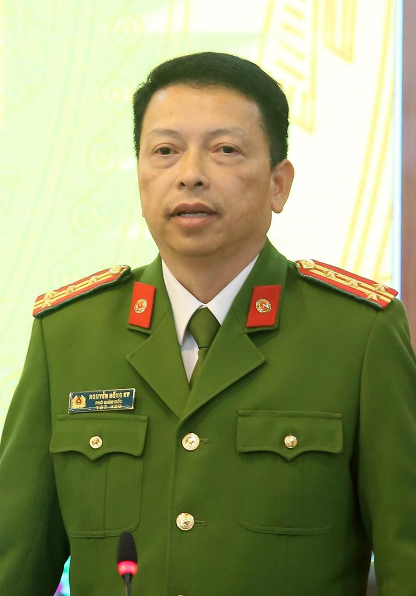 Đại tá Nguyễn Hồng Ky, Phó Giám đốc CATP lưu ý trong công tác đảm bảo ATGT, dữ liệu dân cư, căn cước công dân...