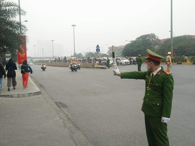 Ngoài CSGT, tất cả các đơn vị, lực lượng khác của CATP trong đó có CAP cũng tham gia ứng trực, làm nhiệm vụ đảm bảo tuyệt đối an toàn Đại hội Đảng
