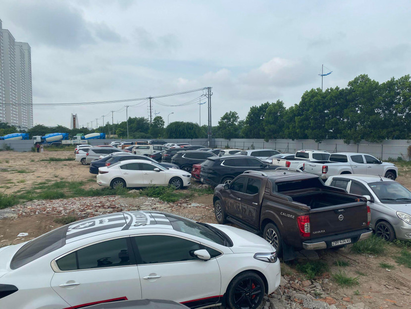 Phòng CSHS và các đơn vị có liên quan khám xét, thu giữ gần 100 xe ô tô liên quan đến chuyên án tội phạm xâm phạm sở hữu Phòng CSHS và các đơn vị có liên quan khám xét, thu giữ gần 100 xe ô tô liên quan đến chuyên án tội phạm xâm phạm sở hữu