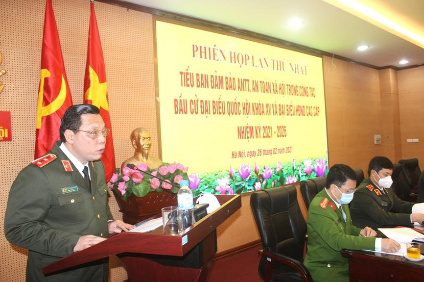Trung tướng Nguyễn Hải Trung, Giám đốc CATP Hà Nội phát biểu kết luận phiên họp lần thứ Nhất