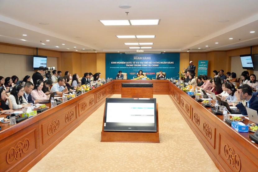 Các chuyên gia chia sẻ về việc xây dựng trung tâm tài chính tại Việt Nam