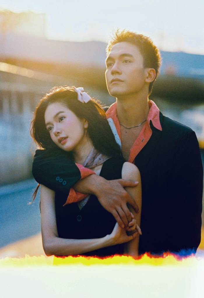 Nam diễn viên cho biết: “Phúc là vai chính điện ảnh đầu tiên của tôi. Lần đầu đóng phim mà đã được khán giả yêu thương, lại còn có đề cử thế này, với tôi cứ như giấc mơ”