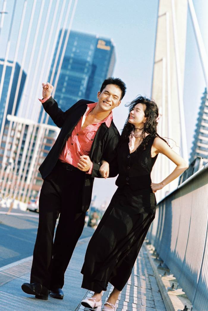 Năm 2024 là khoảng thời gian có nhiều trải nghiệm đáng nhớ với cả Yên Đan lẫn Đỗ Nhật Hoàng. Nếu Yên Đan gây tiếng vang cùng vai Như trong phim truyền hình "Đi giữa trời rực rỡ" thì Đỗ Nhật Hoàng cũng oanh tạc phòng vé cùng vai Phúc ở "Ngày xưa có một chuyện tình"