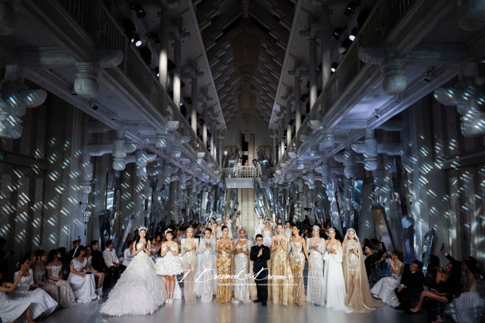 Sự thành công của show diễn "I dreamed a dream" khẳng định thương hiệu váy cưới hàng đầu của Chung Thanh Phong