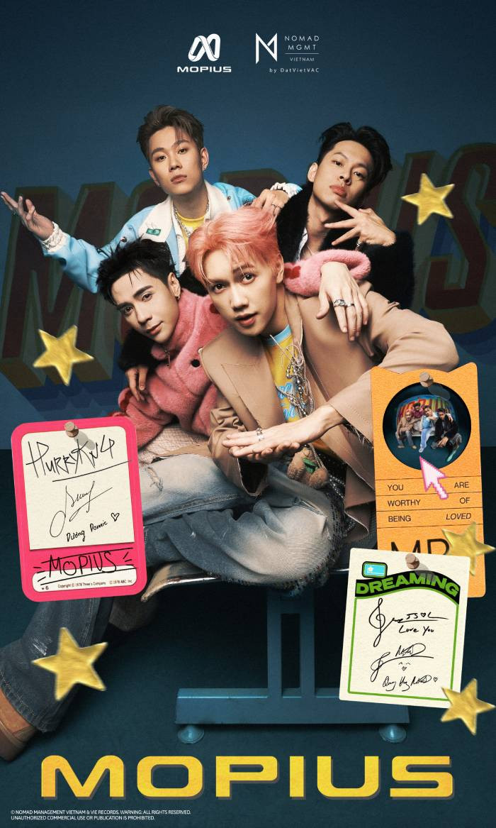 Nhóm nhạc MOPIUS chính thức ra mắt khán giả với 4 thành viên Nhóm nhạc MOPIUS chính thức ra mắt khán giả với 4 thành viên