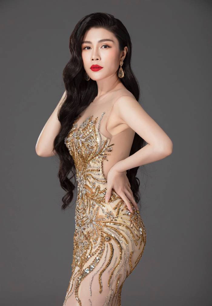 Ca sĩ Uyên Trang vừa trải qua biến cố sức khoẻ suốt một thời gian dài Ca sĩ Uyên Trang vừa trải qua biến cố sức khoẻ suốt một thời gian dài