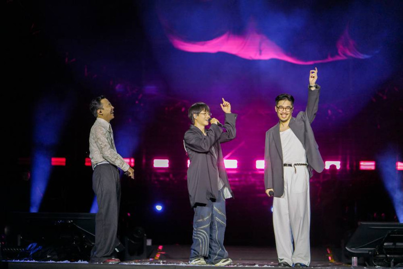 Những người đồng nghiệp thân thiết góp mặt trong live concert của Vũ