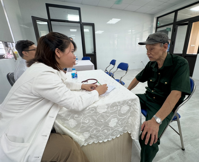 Tất cả được thăm khám, tư vấn tận tình...