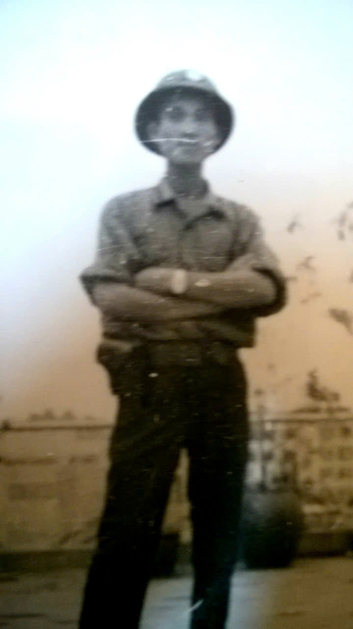 Người thanh niên tuổi 20 Phạm Minh Tân