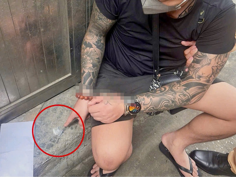 Tang vật thu giữ được trên người đối tượng.