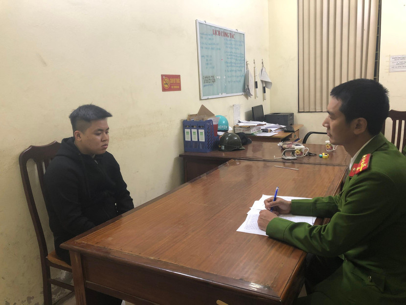 CAQ Hà Đông đấu tranh với đối tượng Nguyễn Đức Anh CAQ Hà Đông đấu tranh với đối tượng Nguyễn Đức Anh