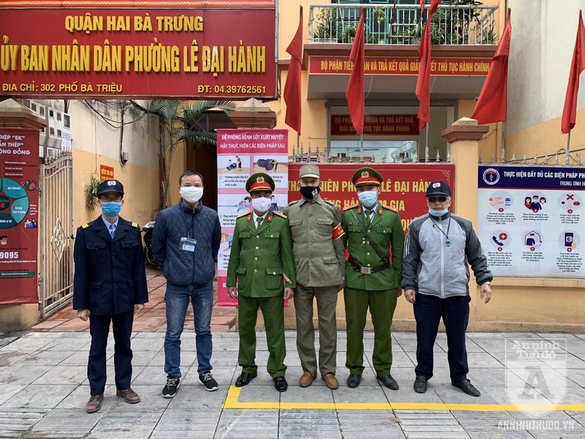 Các lực lượng tham gia ra quân để đảm bảo trật tự đô thị