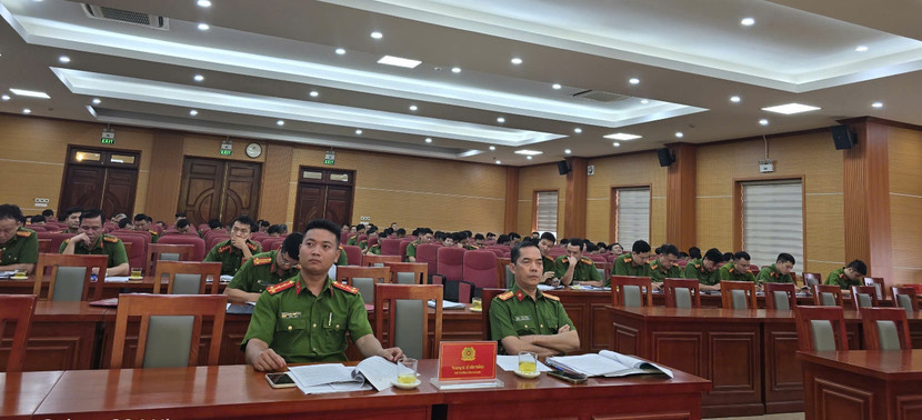 Toàn cảnh hội nghị Toàn cảnh hội nghị