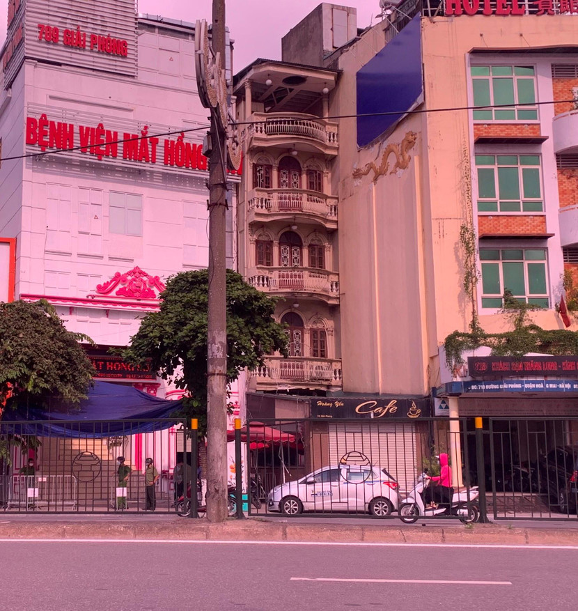 Bệnh viện mắt Hồng Sơn tạm dừng tiêm vắc xin phòng Covid từ chiều 23-9