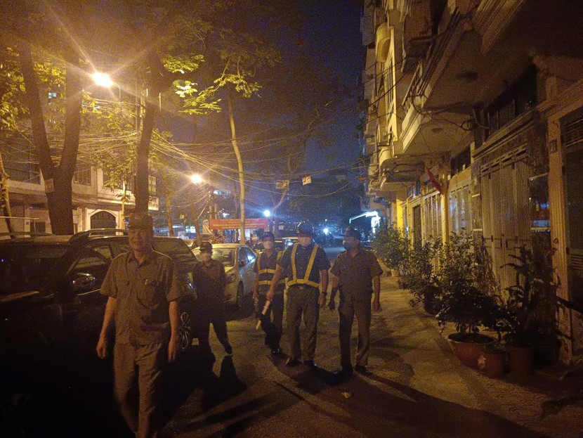 Tổ tuần tra nhân dân Công an phường Phúc Xá luôn phát huy hiệu quả phòng chống tội phạm Tổ tuần tra nhân dân Công an phường Phúc Xá luôn phát huy hiệu quả phòng chống tội phạm